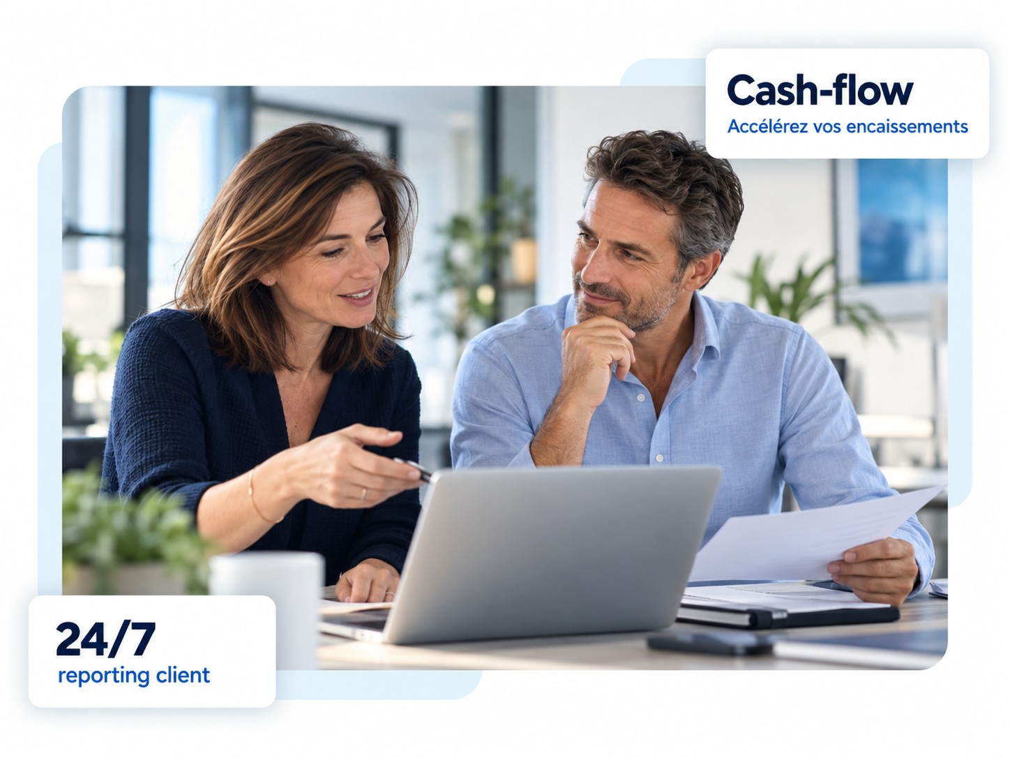 Illustration d’un échange entre deux professionnels autour d’un portefeuille. Cash-flow : accélérez vos encaissements. Reporting client 24/7.